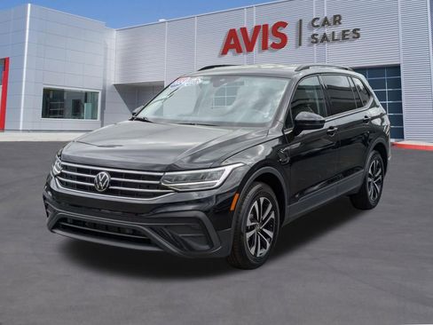 Used 2024 Volkswagen Tiguan S image 1