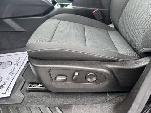 Used 2024 GMC Canyon Elevation w/ Convenience Package image 8