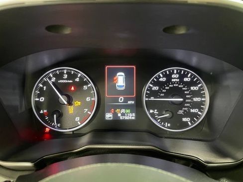 Used 2023 Subaru Outback Touring w/ Tech Package 3 AWD/4WD image 18