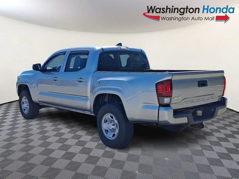 Used 2023 Toyota Tacoma SR AWD/4WD image 4