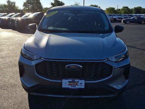 Certified 2023 Ford Escape Active w/ Cold Weather Package FWD image 2