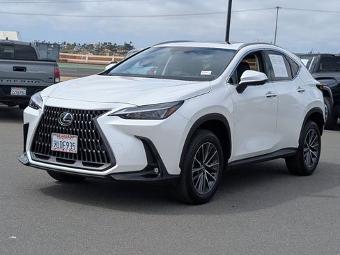 Used 2025 Lexus NX 350h AWD w/ Cold Area Package image 11