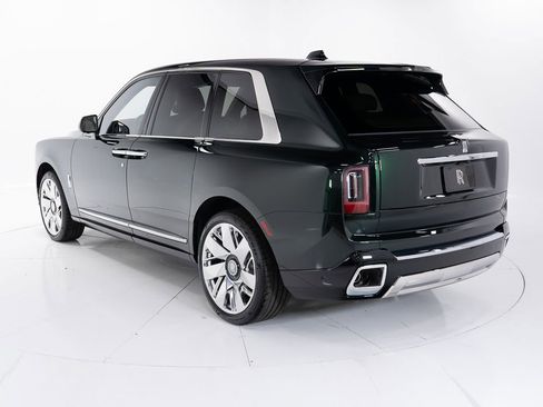 New 2026 Rolls-Royce Cullinan image 3