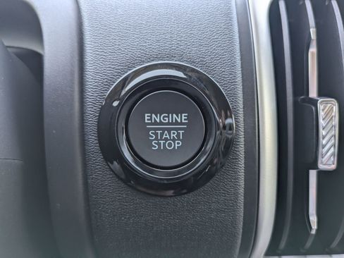 New 2026 Ford Expedition Max Active RWD image 35
