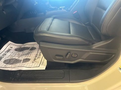 New 2025 Ford Bronco Badlands w/ Sasquatch Package image 14