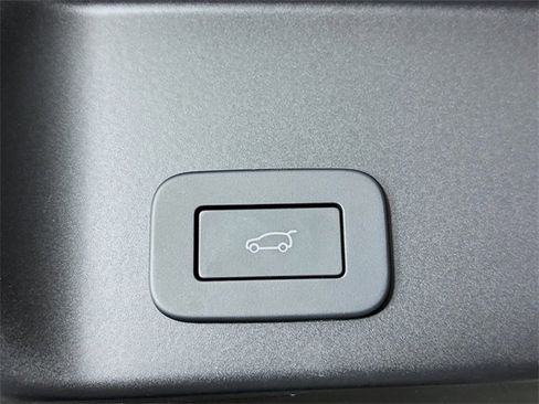 Used 2026 Land Rover Range Rover Evoque S image 26