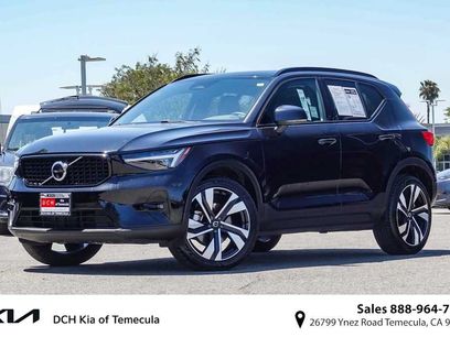Used 2024 Volvo XC40 B5 Ultimate w/ Protection Package Premier