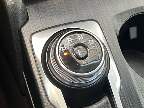 Used 2022 Ford Escape S image 21