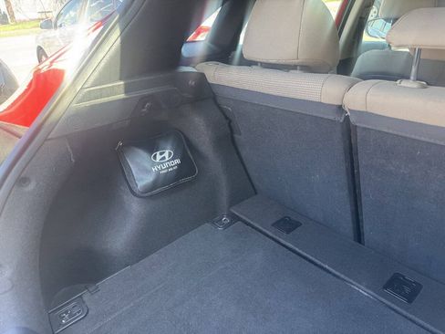 Used 2013 Hyundai Elantra GT w/ Touch & Go Pkg FWD image 17