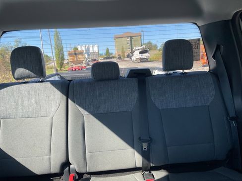 Certified 2022 Ford F150 XLT w/ Equipment Group 302A High image 19