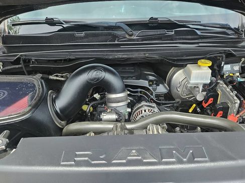Used 2020 RAM 1500 Laramie w/ Sport Appearance Package AWD/4WD image 42