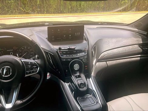 Used 2025 Acura RDX SH-AWD image 8