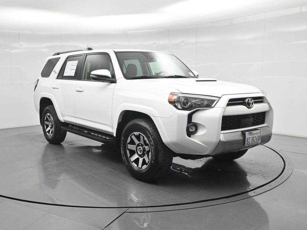 Used 2022 Toyota 4Runner TRD Off-Road Premium AWD/4WD image 57