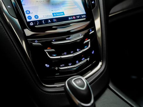 Used 2018 Cadillac CTS V w/ Carbon Fiber Package RWD image 52