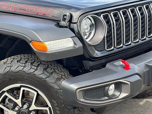 Used 2024 Jeep Wrangler Unlimited Rubicon w/ Safety Group AWD/4WD image 8