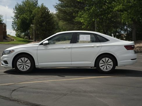 Used 2019 Volkswagen Jetta S FWD image 2