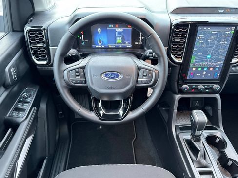 New 2025 Ford Ranger XLT w/ FX4 Off-Road Package AWD/4WD image 18