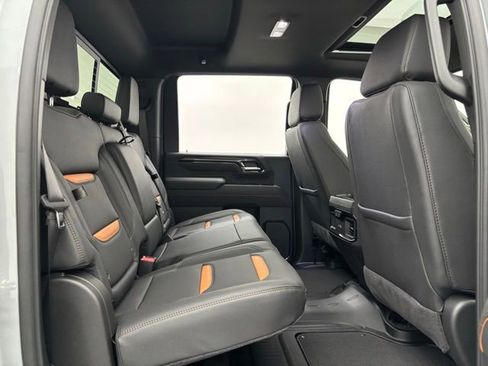 New 2026 GMC Sierra 2500 AT4 w/ AT4 Premium Plus Package AWD/4WD image 38