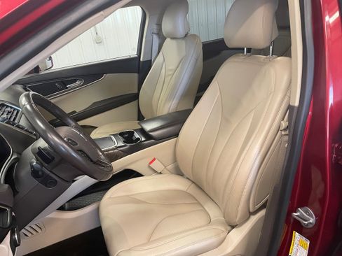 Used 2016 Lincoln MKX Select w/ Climate Package image 13