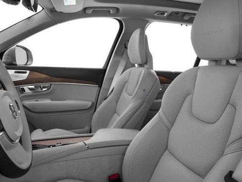 Used 2016 Volvo XC90 T6 Inscription AWD/4WD image 9