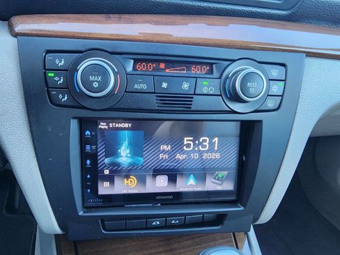 Used 2008 BMW 128i Convertible RWD image 39