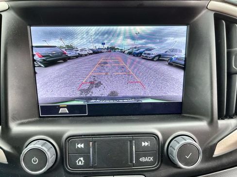 Used 2024 GMC Terrain Denali AWD/4WD image 23