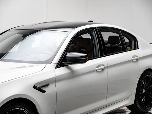 Used 2023 BMW M5 w/ Competition Package image 24