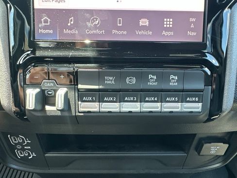 New 2026 RAM 2500 Warlock AWD/4WD image 35