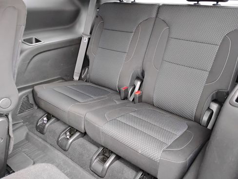 Used 2023 GMC Acadia SLE w/ Driver Convenience Package image 18