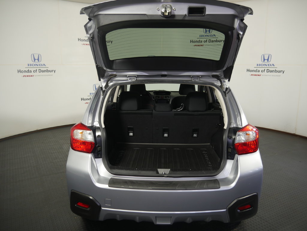 Used 2017 Subaru Crosstrek 2.0i Premium AWD/4WD image 6