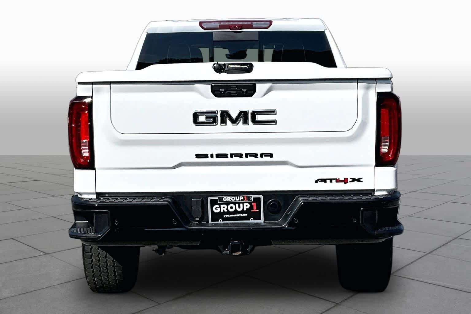 Used 2025 GMC Sierra 1500 AT4X AWD/4WD image 4