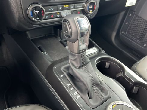 New 2025 Ford Bronco Outer Banks image 22