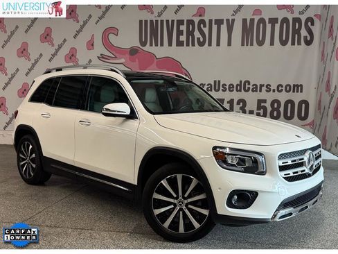 Used 2022 Mercedes-Benz GLB 250 w/ Premium Package Lite image 1