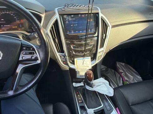 Used 2014 Cadillac SRX Luxury w/ Driver Awareness Package FWD image 18