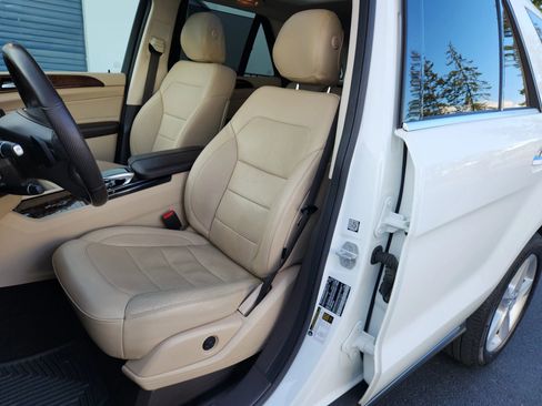 Used 2017 Mercedes-Benz GLE 350 4MATIC image 9