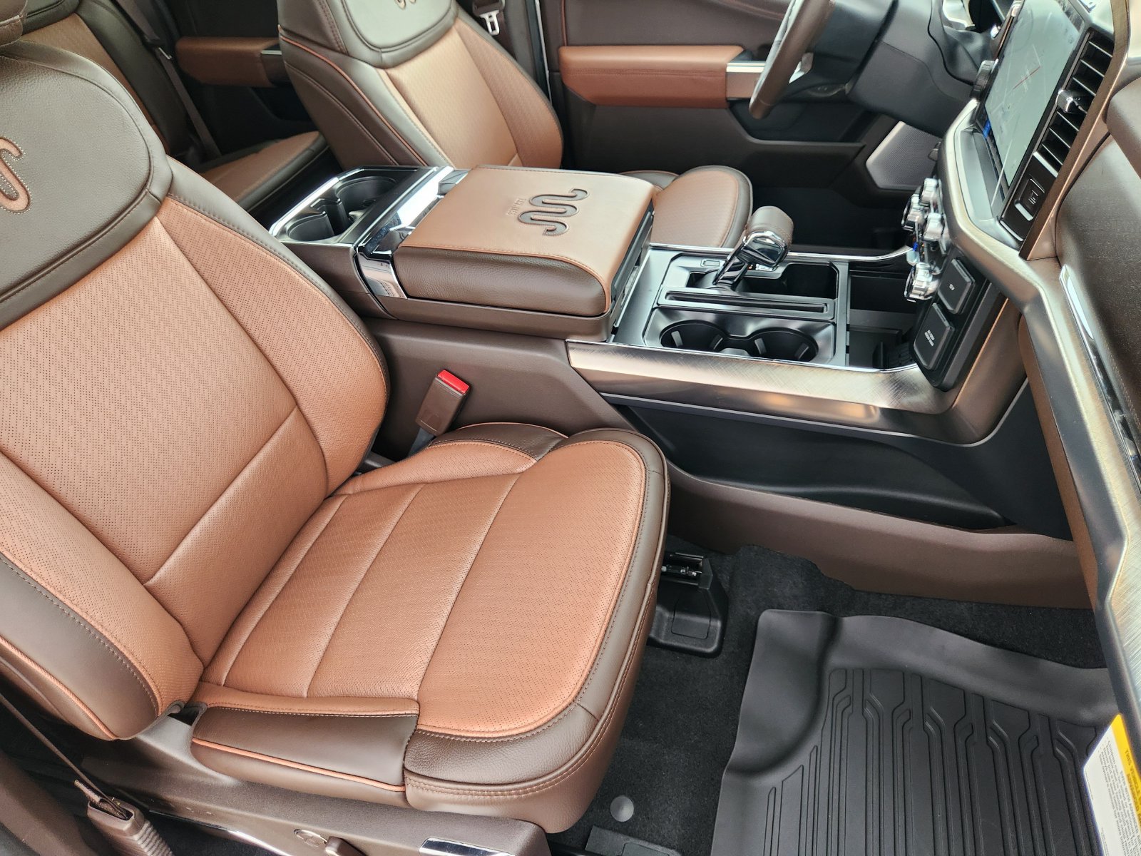 New 2026 Ford F150 King Ranch w/ Equipment Group 601A High AWD/4WD image 15