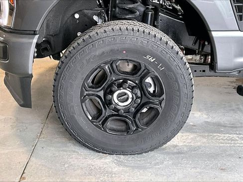 New 2026 Ford F250 XL w/ STX Appearance Package AWD/4WD image 8