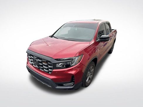 Used 2024 Honda Ridgeline TrailSport image 3