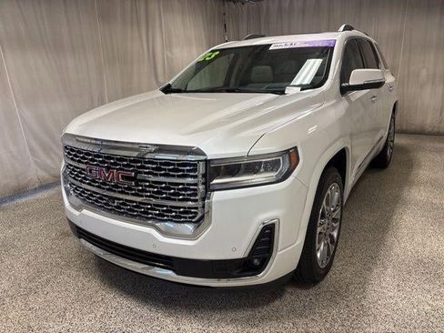 Used 2023 GMC Acadia Denali w/ Denali Ultimate Package AWD/4WD image 7