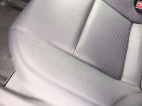 Used 2025 Toyota Crown XLE AWD/4WD image 14