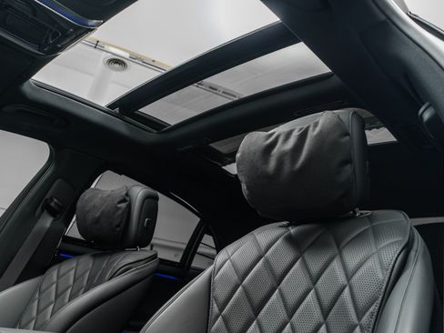 Used 2025 Mercedes-Benz S 580 4MATIC Sedan image 18