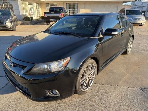 Used 2013 Scion tC image 2