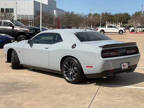 Used 2021 Dodge Challenger R/T Scat Pack w/ Plus Package image 7