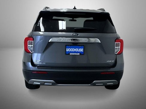 Used 2023 Ford Explorer XLT w/ Equipment Group 202A image 6
