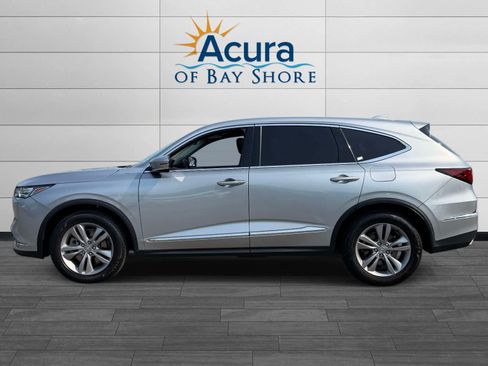 Certified 2024 Acura MDX SH-AWD image 2
