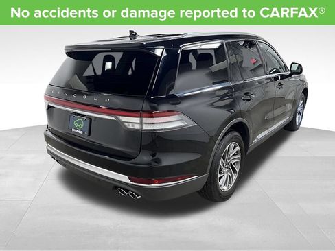 Used 2023 Lincoln Aviator AWD image 5