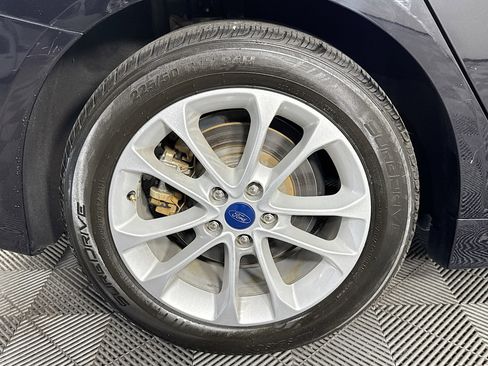 Used 2019 Ford Fusion SE image 47