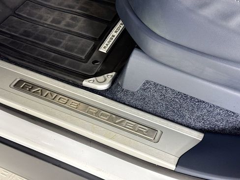 Used 2021 Land Rover Range Rover Westminster Edition image 18