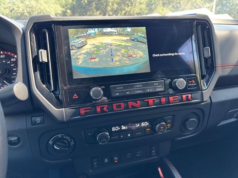 Used 2026 Nissan Frontier PRO-4X AWD/4WD image 17