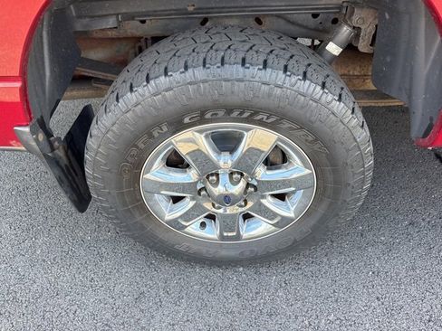 Used 2014 Ford F150 XLT w/ Equipment Group 302A Luxury image 9